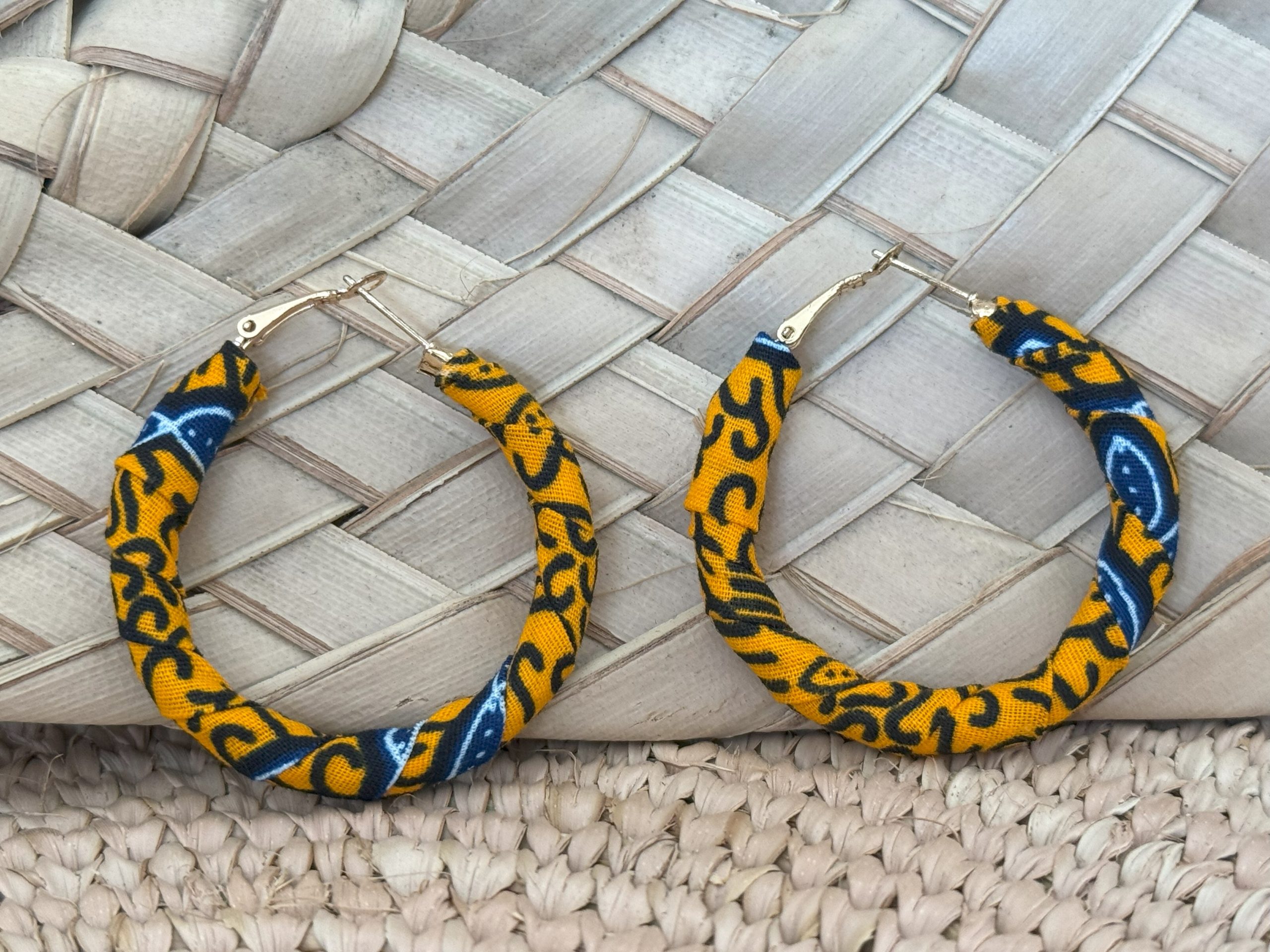 Ensemble collier boucles d’oreilles Orange Bleu foncé Noir – Image 2