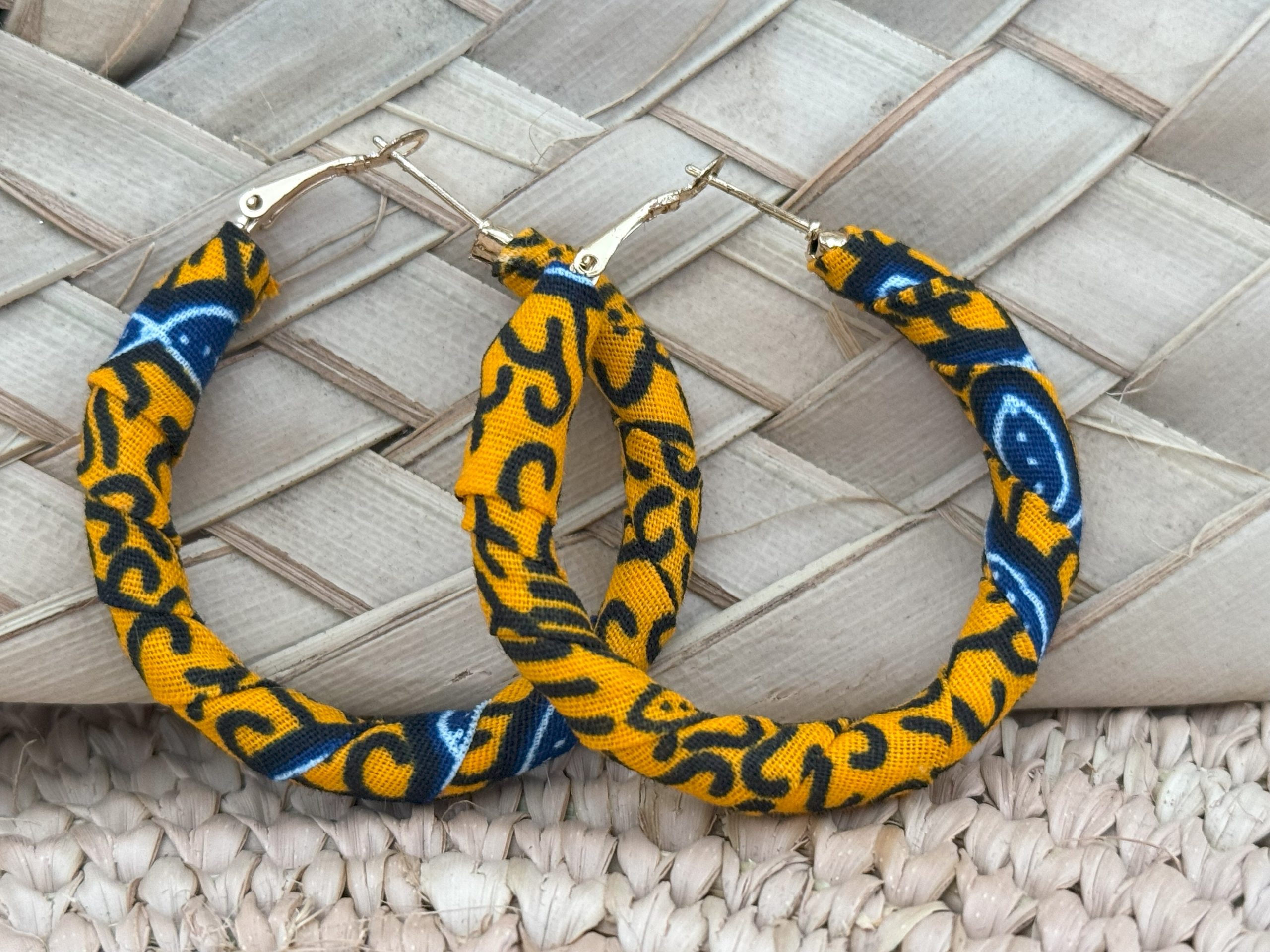 Ensemble collier boucles d’oreilles Orange Bleu foncé Noir – Image 3