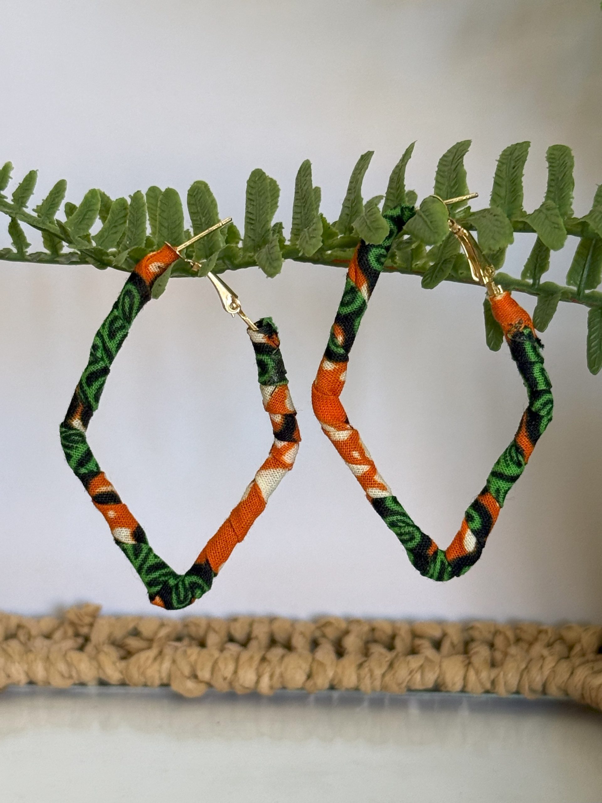 Boucles d'oreilles Losange Orange Vert 6x4 cm – Image 2