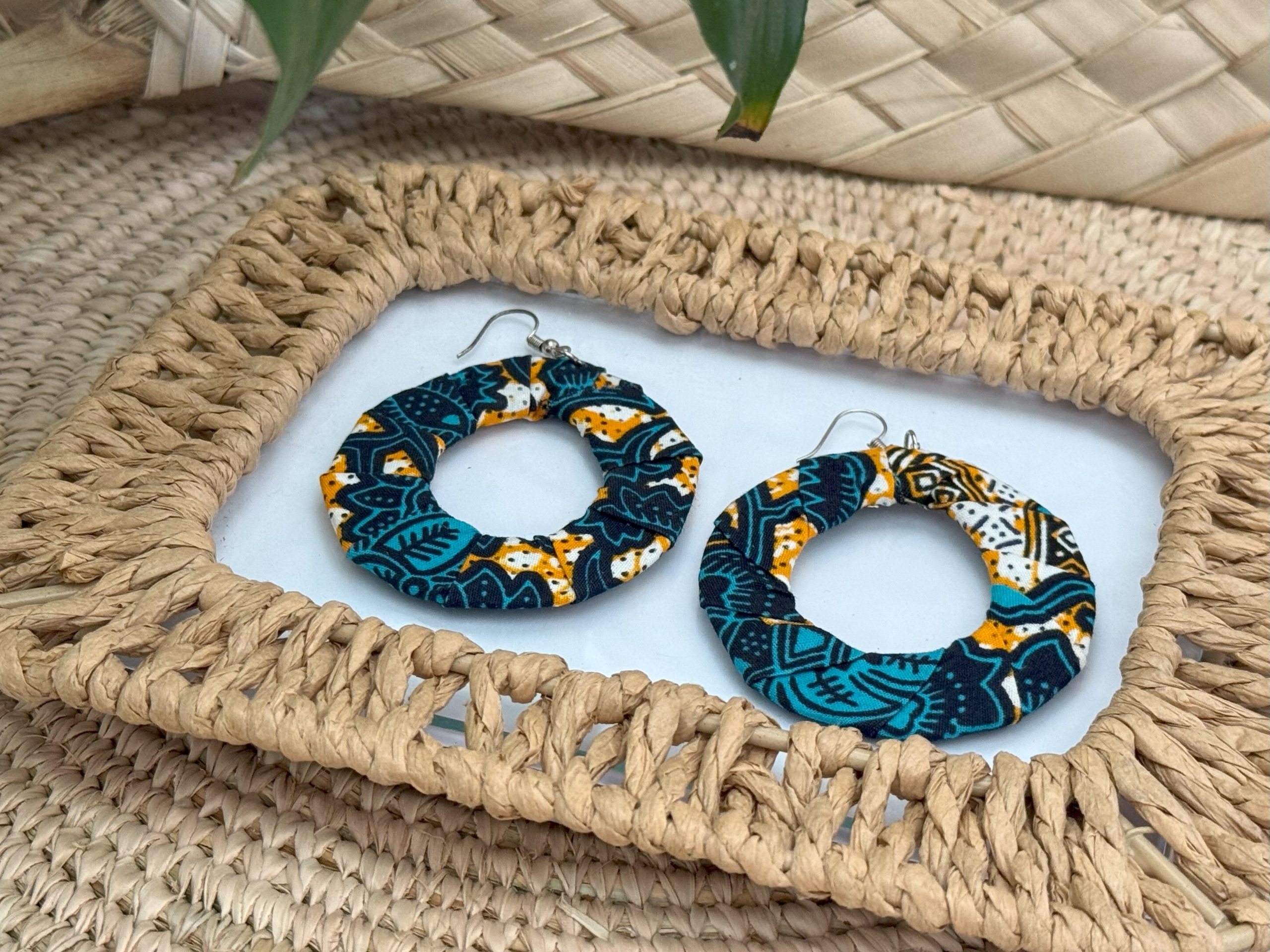 Boucles d'oreilles Bleu turquoise Orange - 6 cm – Image 2
