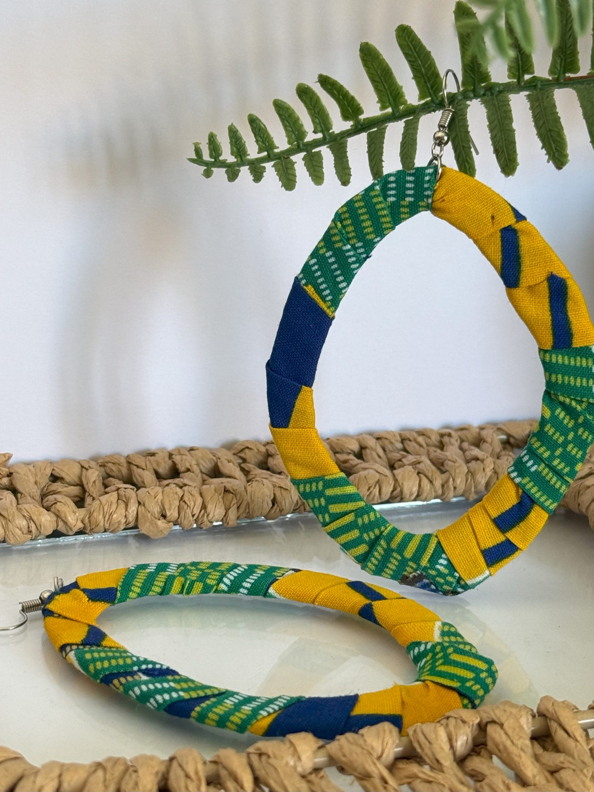 Boucles d'oreilles Jaune moutarde Vert Bleu - 8x6,5 cm – Image 3