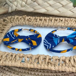 Créoles en nœud papillon Bleu – 7 cm