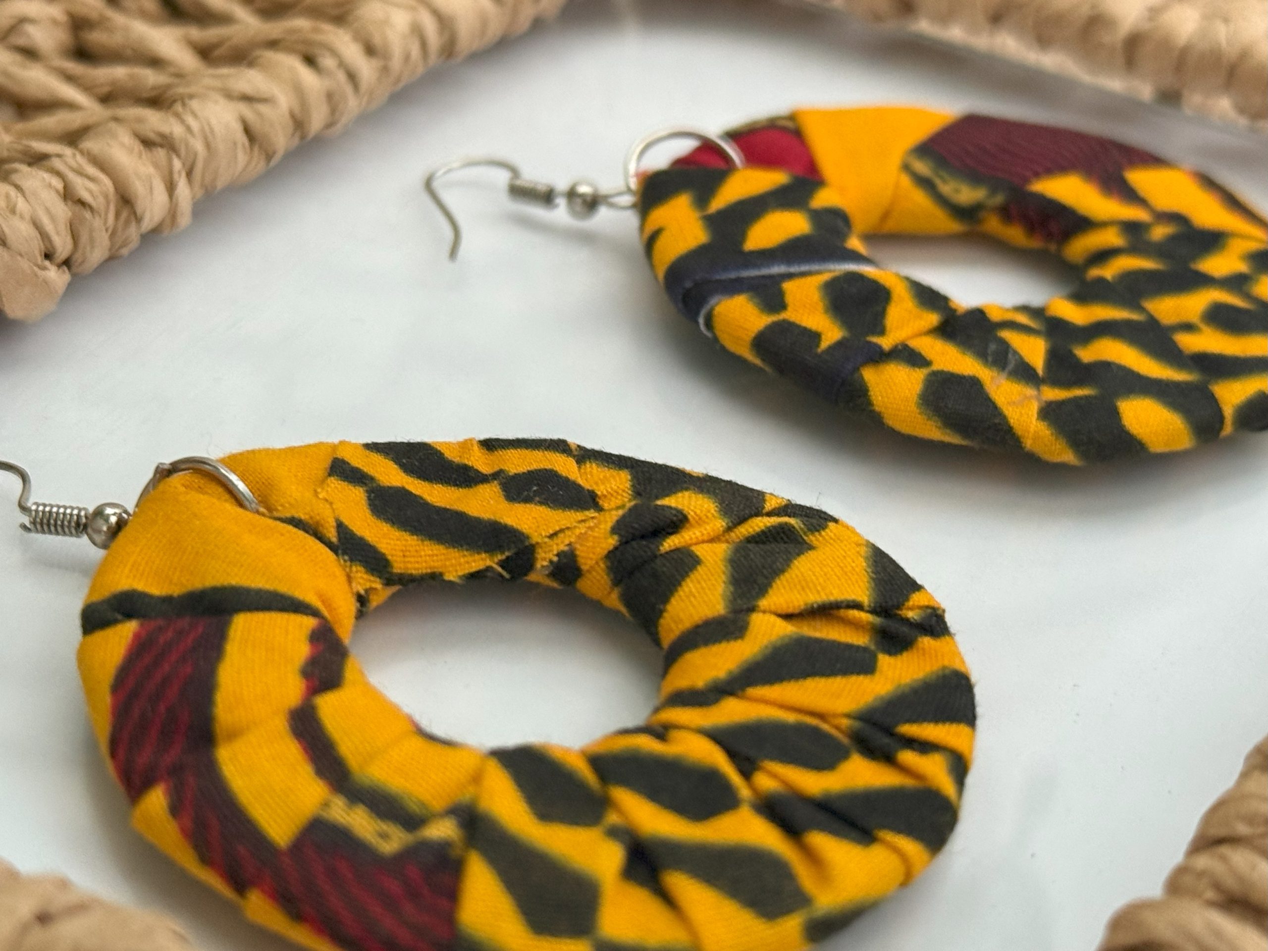 Boucles d'oreilles Orange Noir Rouge - 5,5 cm – Image 4