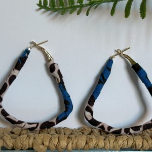 Boucles d’oreilles Triangle Bleu Marron Blanc – 5×4,5 cm