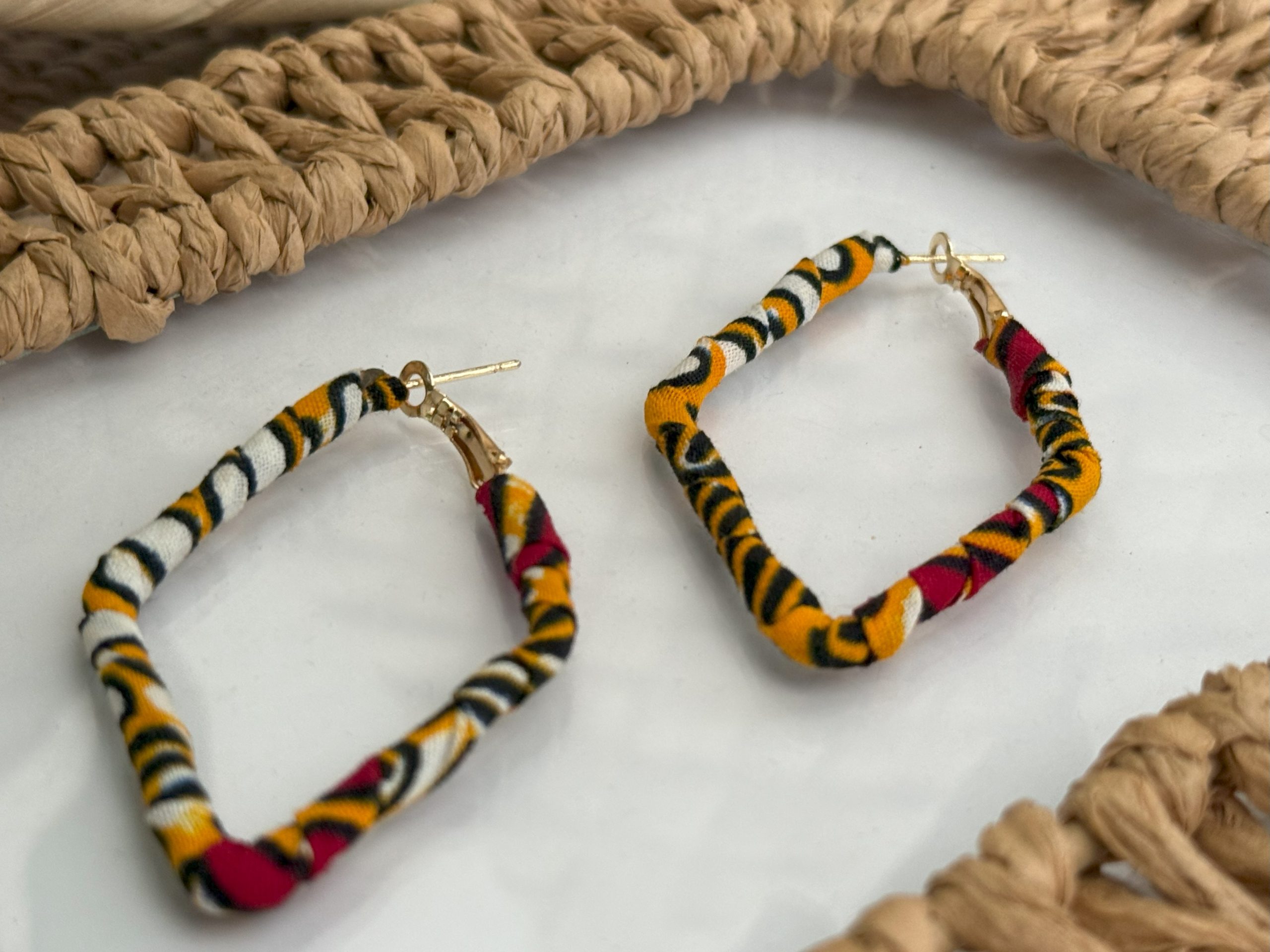 Boucles d’oreilles Losange 1 Orange Rouge Blanc 6×4 cm – Image 4