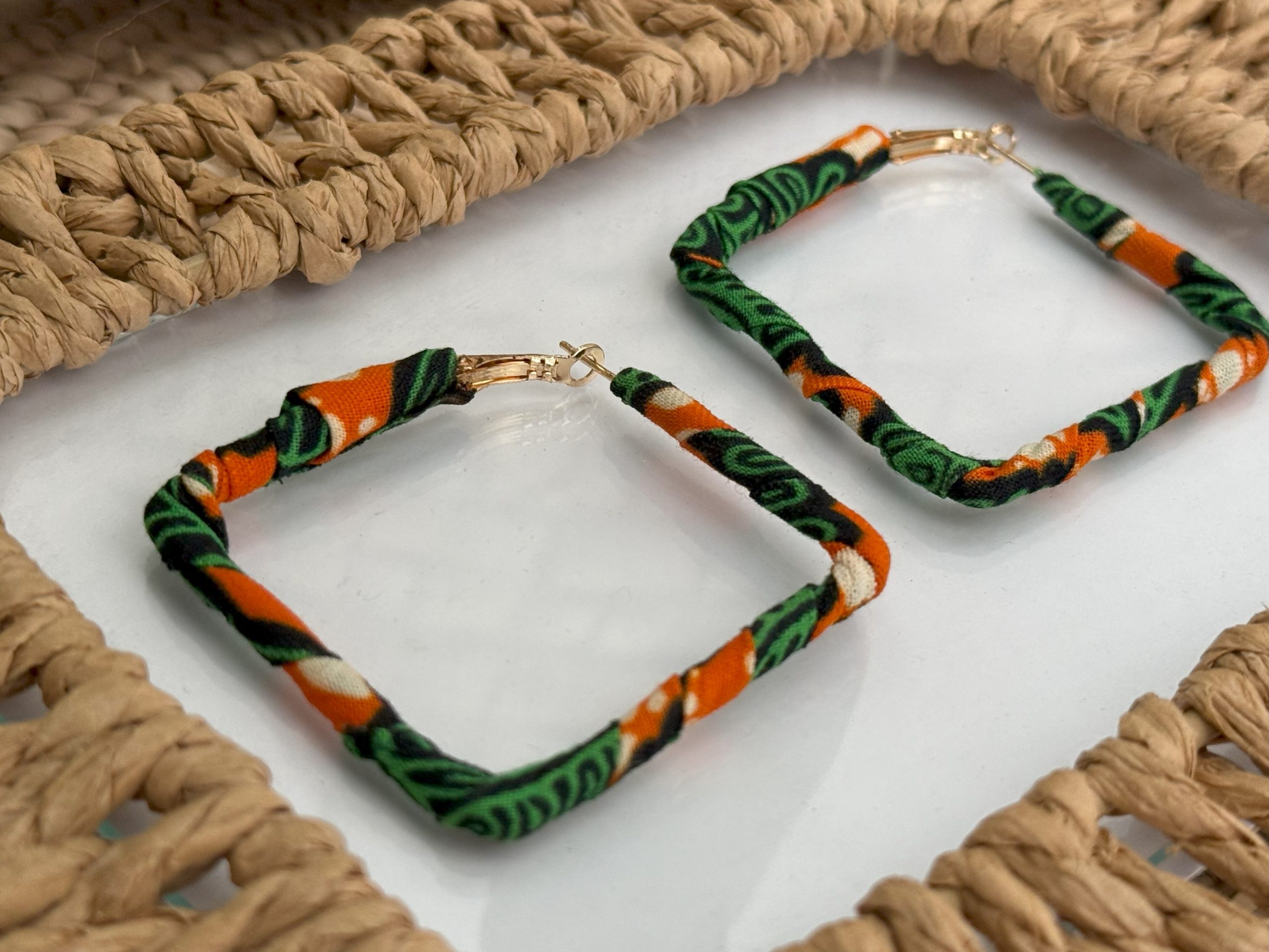 Boucles d’oreilles Carré Orange Vert – 5 cm – Image 2