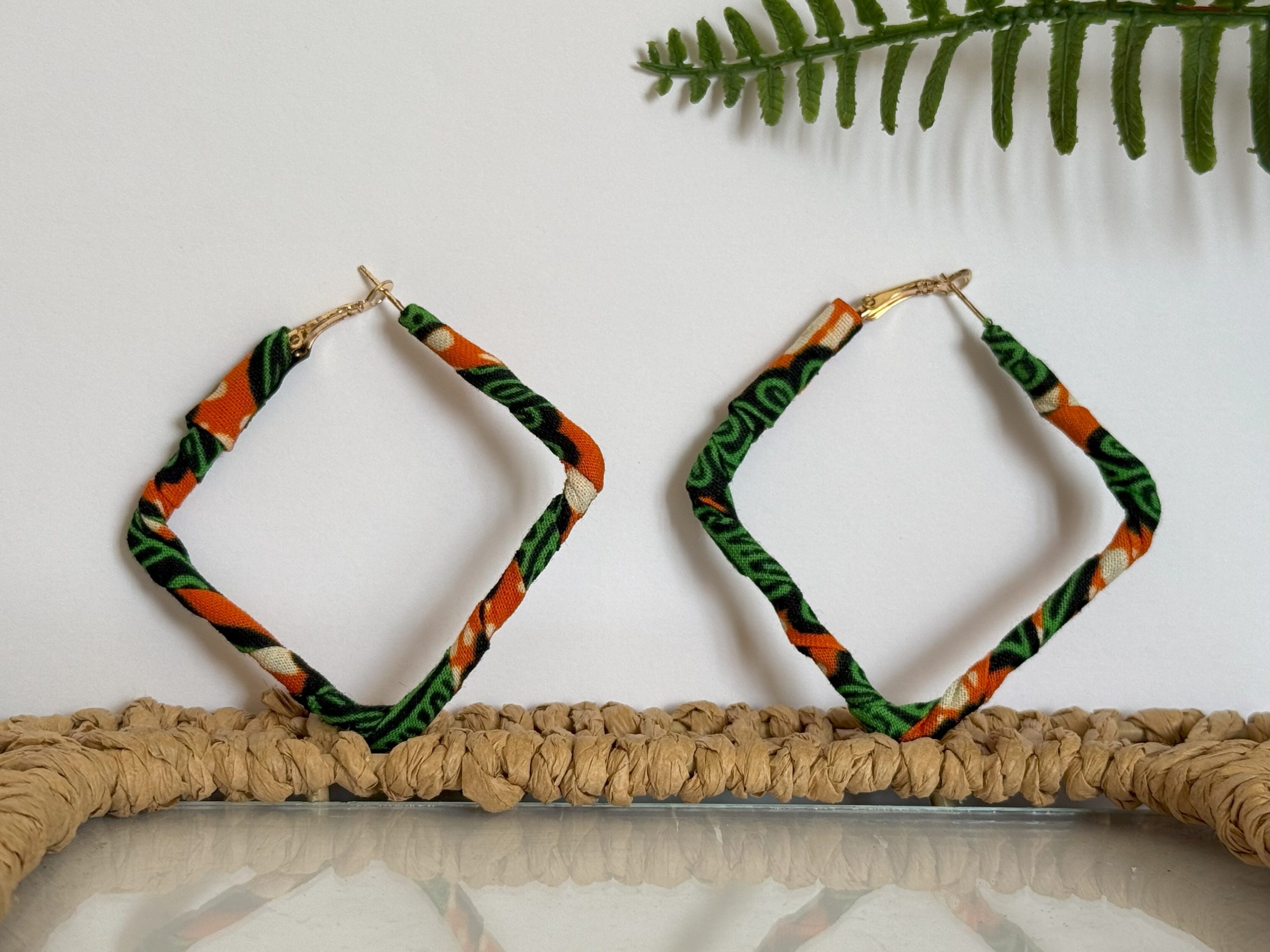 Boucles d’oreilles Carré Orange Vert – 5 cm – Image 3