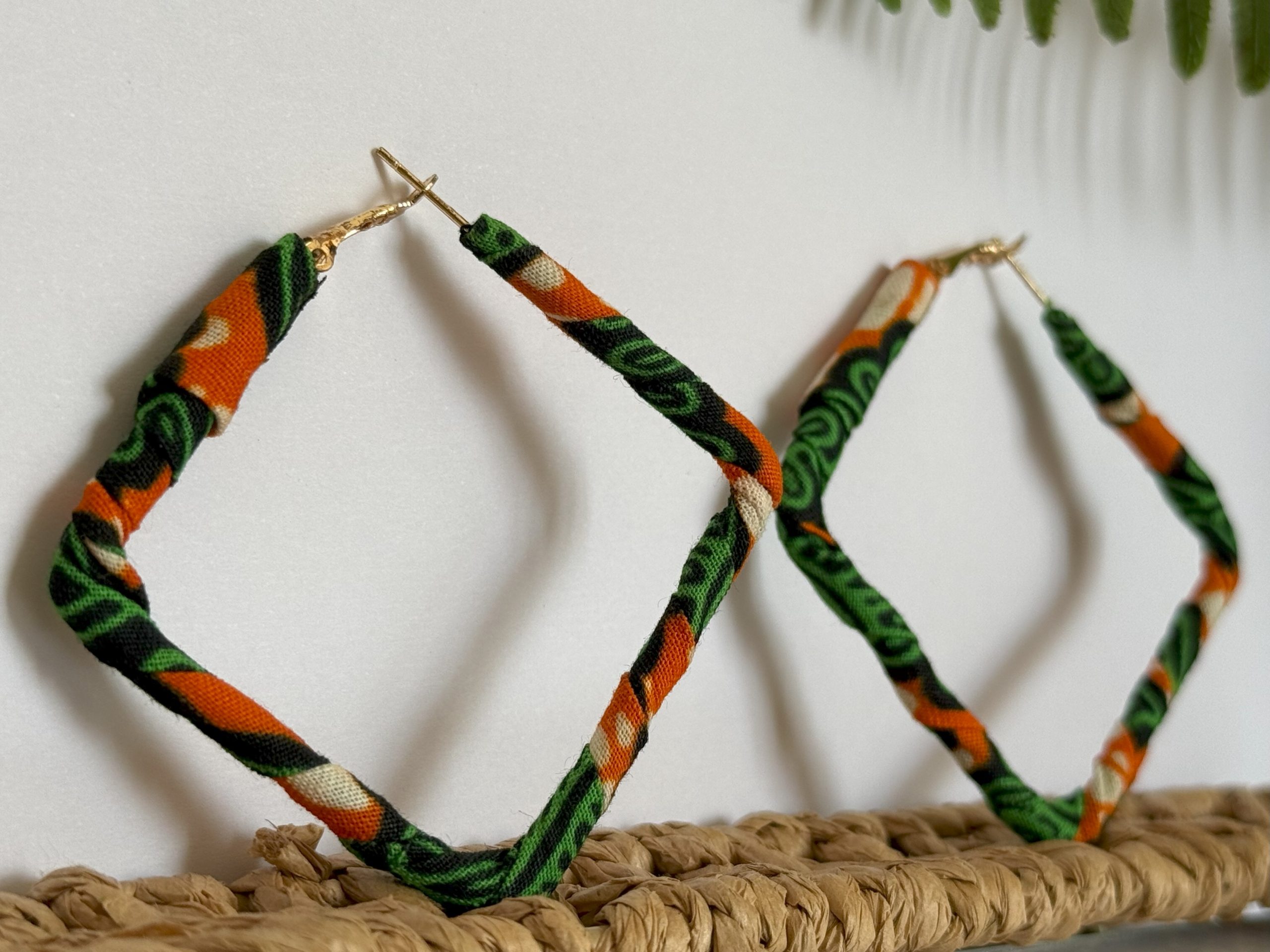 Boucles d’oreilles Carré Orange Vert – 5 cm – Image 4