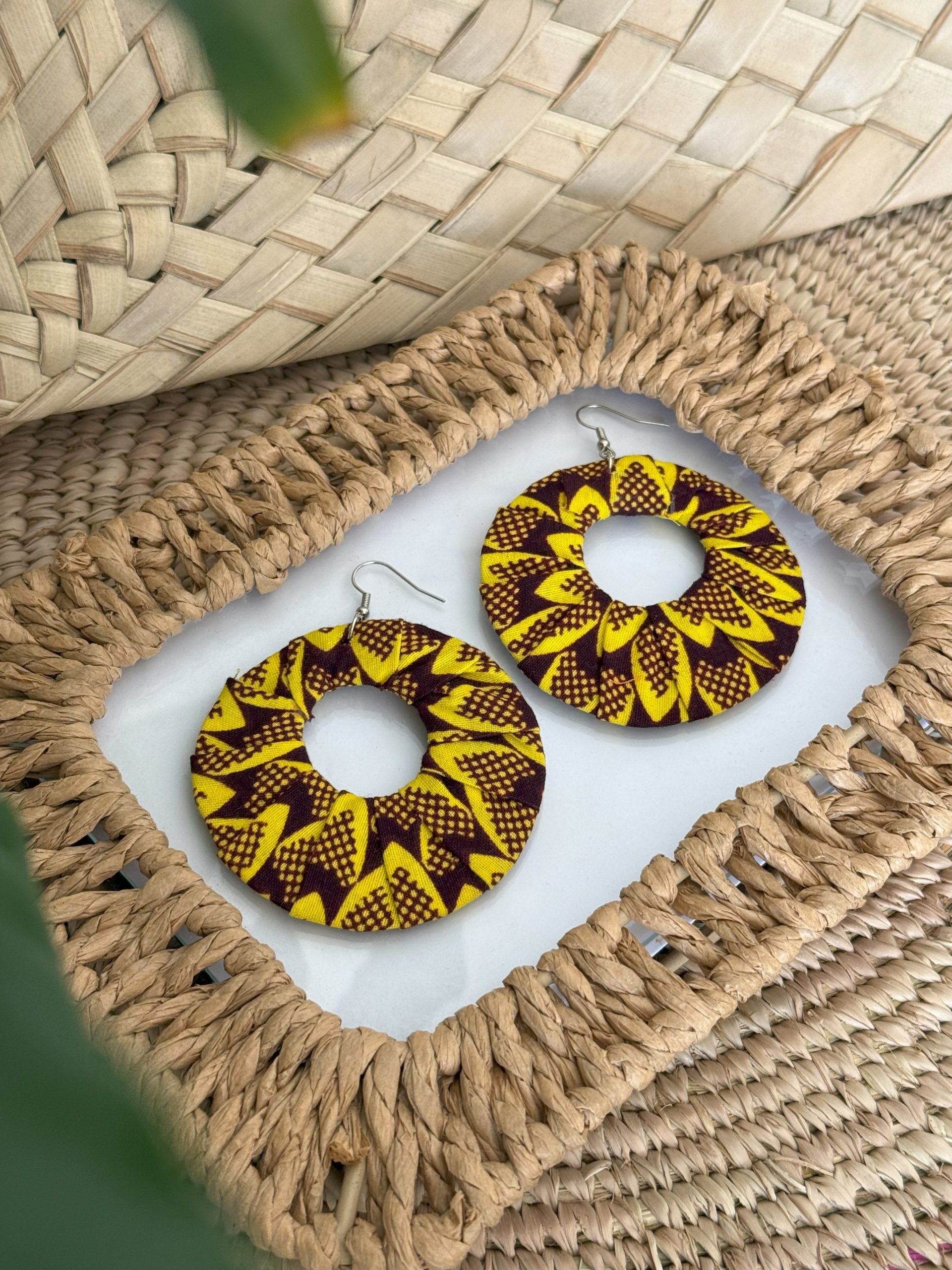 Ensemble serre-tête, bracelets et boucles d'oreilles Jaune Marron – Image 3