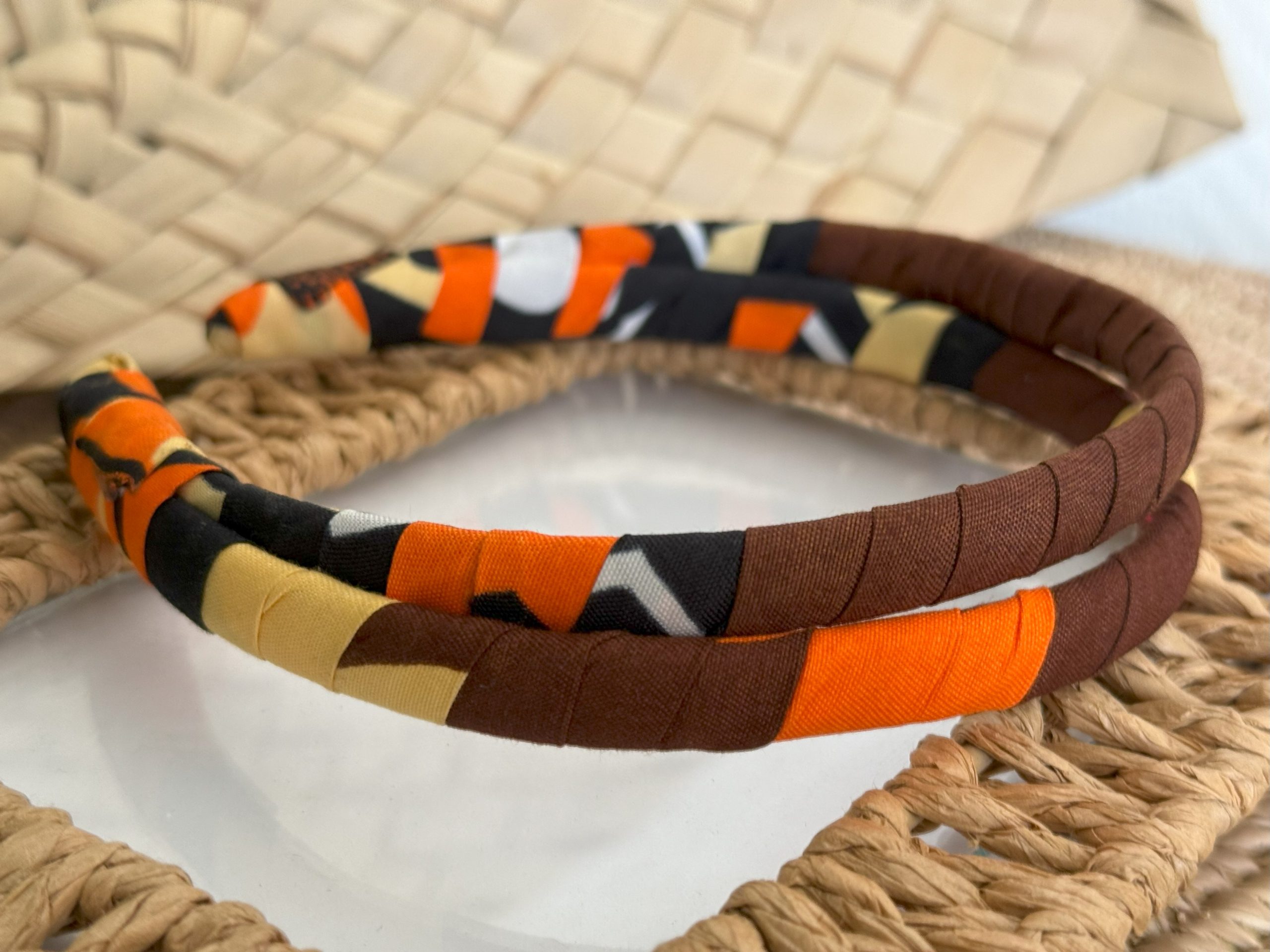 Ensemble serre-tête, bracelet et boucles d’oreilles Marron Orange Beige Noir – Image 6