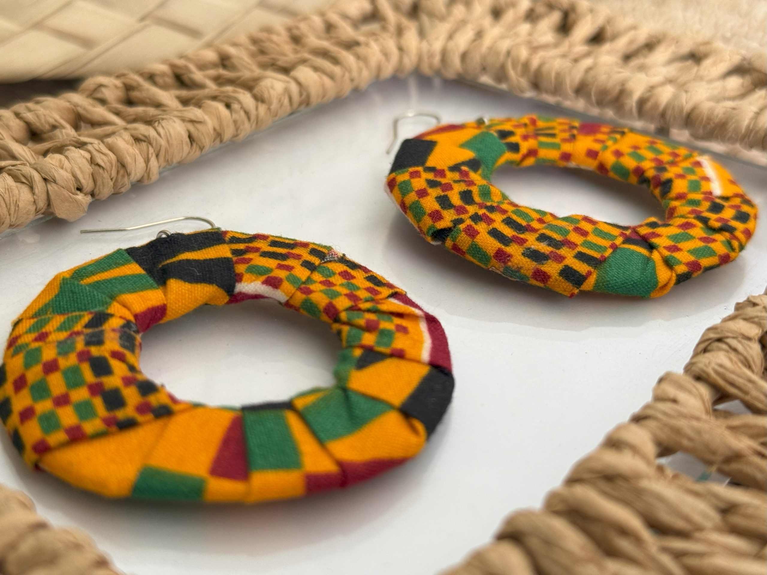 Ensemble serre-tête, bracelet et boucles d’oreilles Ghanéen – Image 4