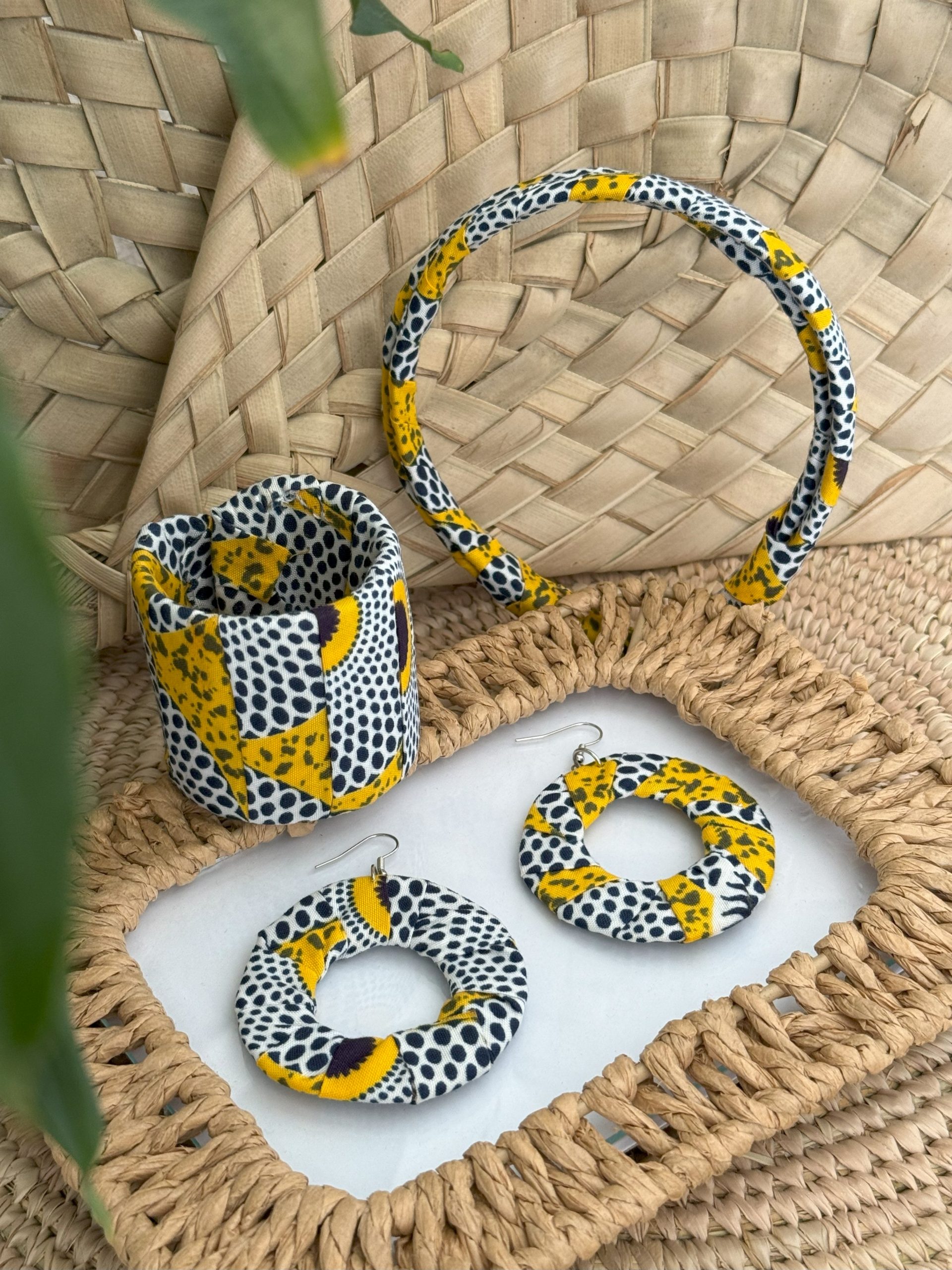 Ensemble serre-tête, bracelet et boucles d'oreilles Jaune Blanc Noir