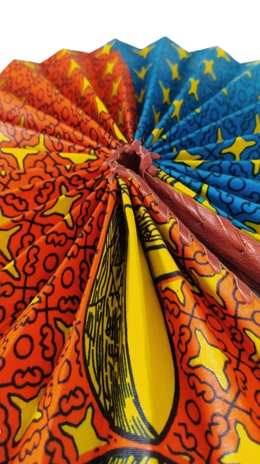 Éventail Étoiles Jaune Orange Bleu – Image 3