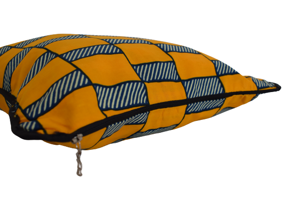 Housse de coussin Damier Orange avec bordure – Image 2